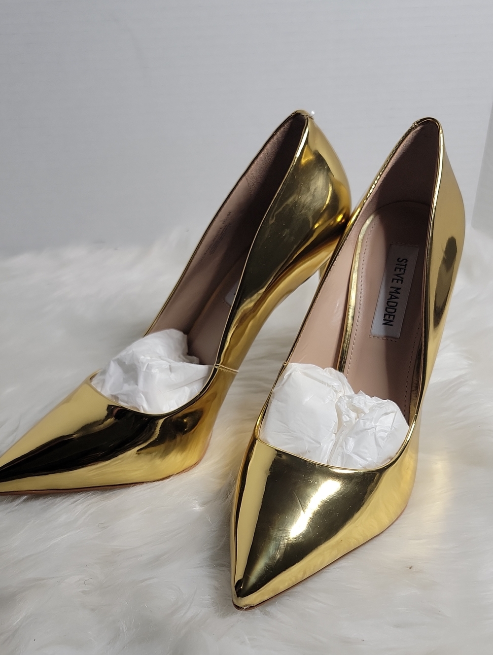 Steve Madden Daisie Pumps – Metallic Gold Patent Leather Stiletto Heels 9.5